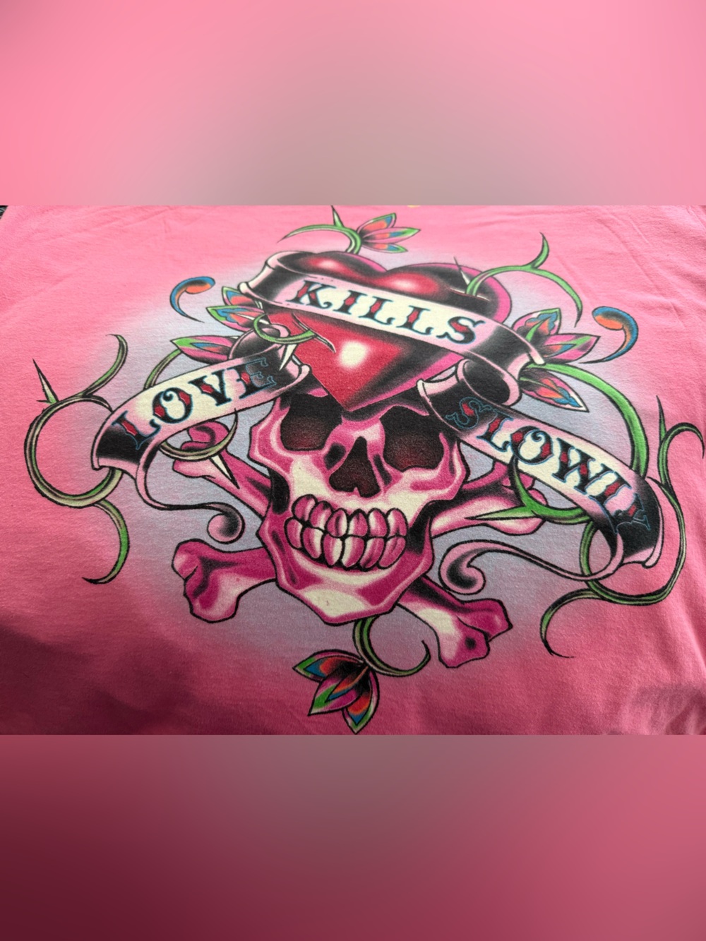 ED HARDY Plus 1X Y2K Rare VTG Love Kills Slowly Skull Print Pink Yellow T-Shirt